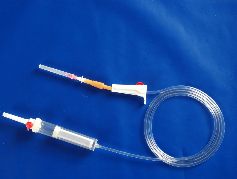 Transfusion Disposable Medical Grade Injection Set PVC Intravenous Blood Apparatus